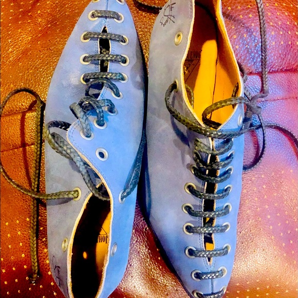Fall shoes — John Fluevog - Picture 9 of 11
